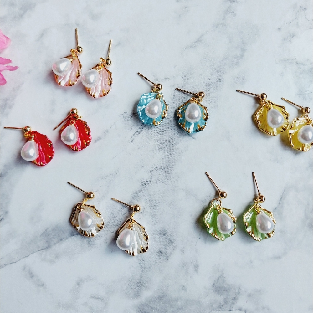 OpalGlaze Quartz Clay Faux Pearl Seashell Earrings
